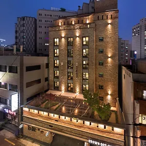 Brown Dot Seomyeon 釜山広域市