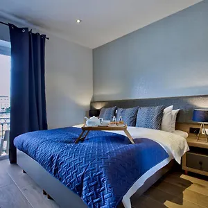 tritoni-boutique-hotel.hotelssaintjulians.com/