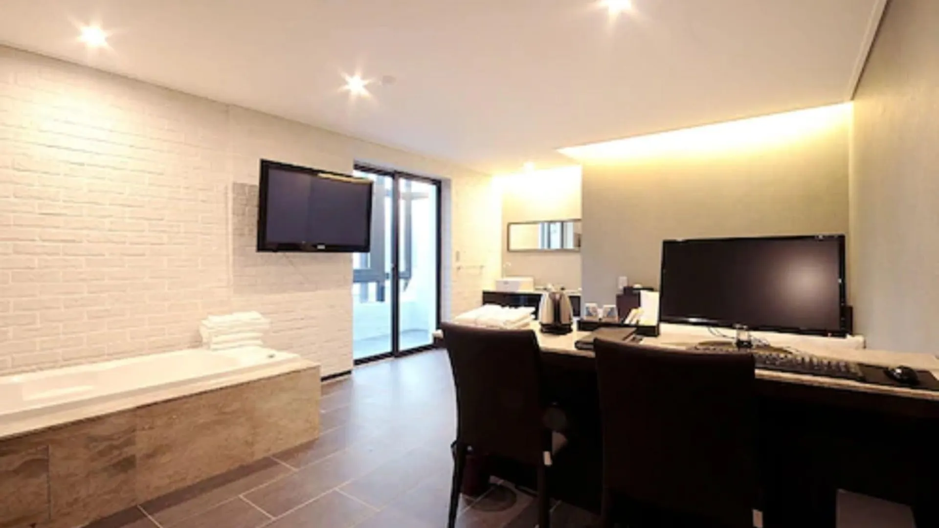 Queens Hotel Seomyeon Ciudad Metropolitana de Busan 3*,