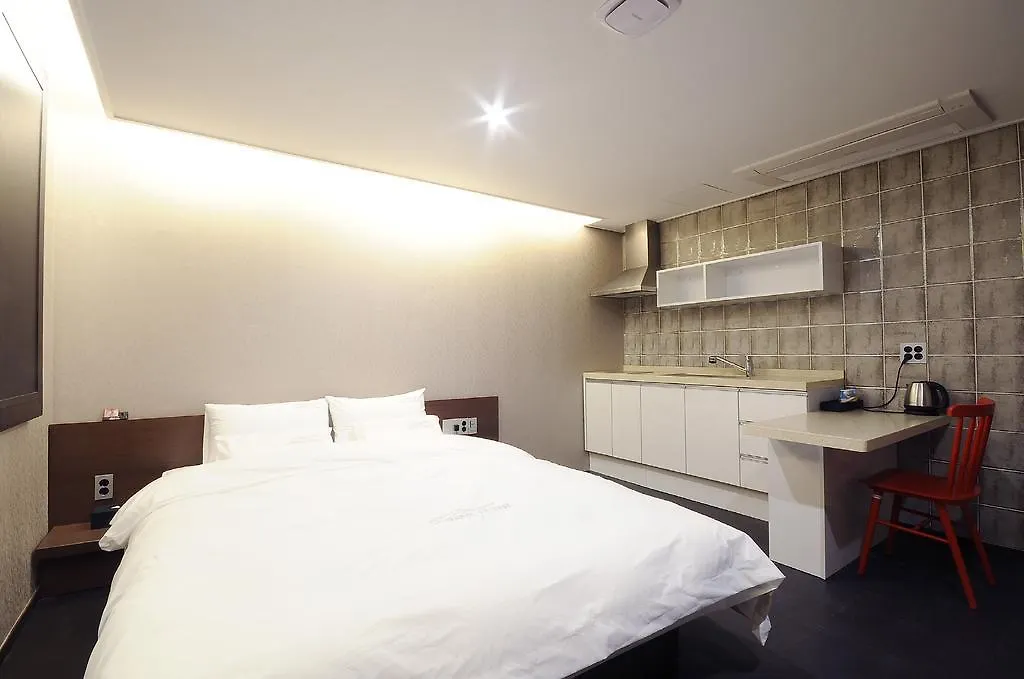 Queens Hotel Seomyeon Ciudad Metropolitana de Busan 3*,  Corea del Sur
