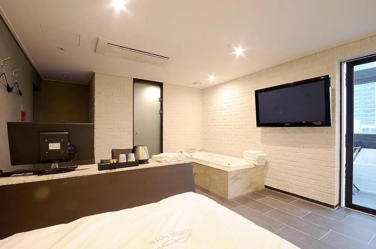Queens Hotel Seomyeon Ciudad Metropolitana de Busan 3*,  Corea del Sur