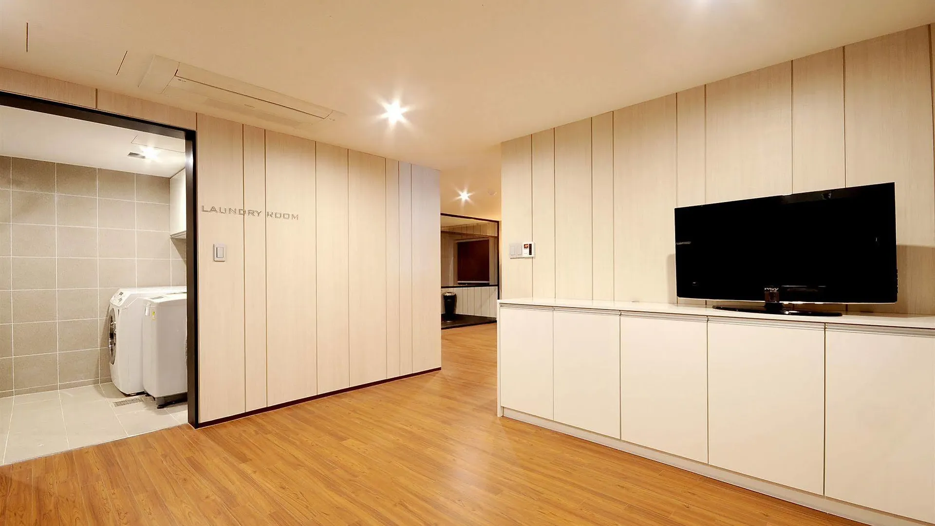 Queens Hotel Seomyeon Busan