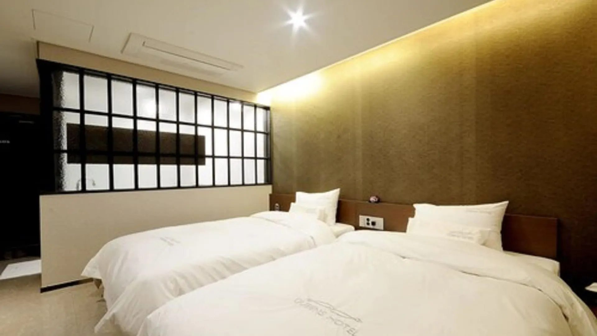 퀸스 호텔 부산 서면 부산광역시 3*,